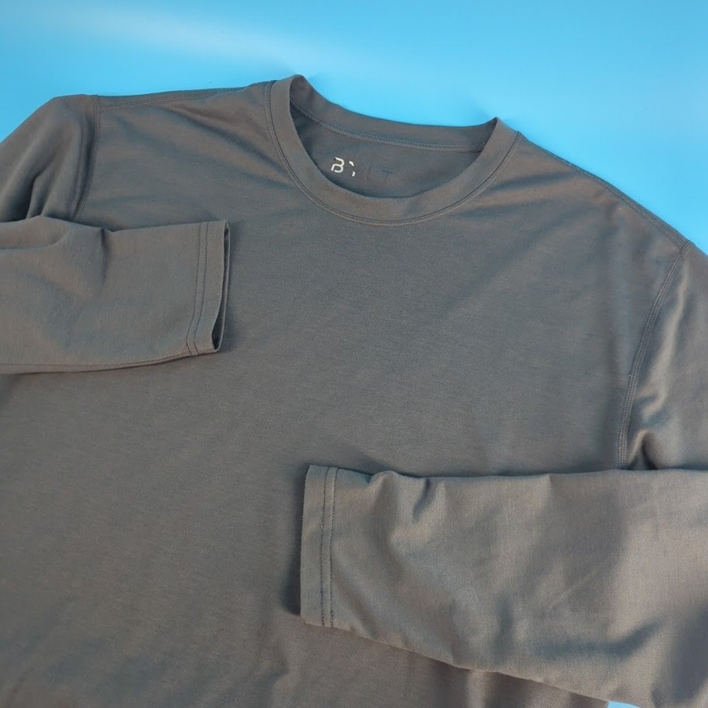 BYLT Premium Basics Mens Large Gray Long Sleeve Crew Neck Shirt Drop Hem Gym